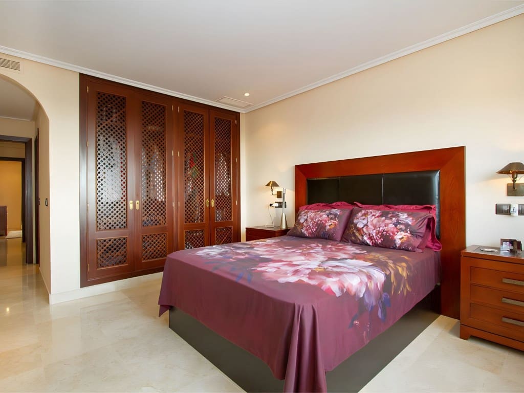 3 slaapkamer Appartement te koop in La Mairena met zwembad garage - € 465.000 (Ref: 8848847)