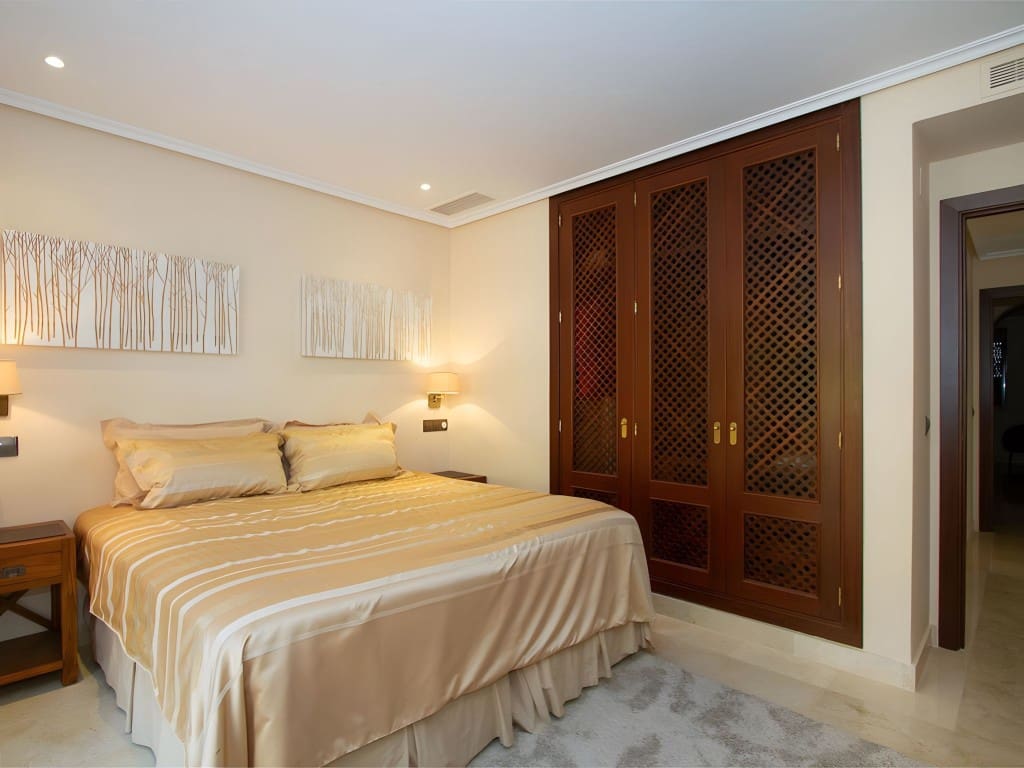 3 slaapkamer Appartement te koop in La Mairena met zwembad garage - € 465.000 (Ref: 8848847)