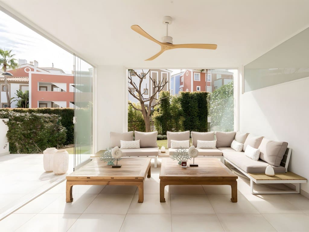 2 slaapkamer Appartement te koop in El Paraiso met zwembad garage - € 570.000 (Ref: 8848848)