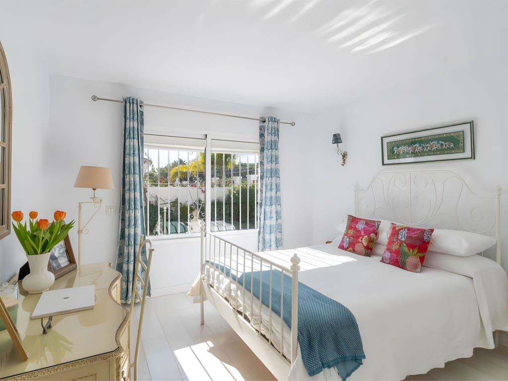 4 Zimmer Villa zu verkaufen in San Pedro de Alcantara mit Pool Garage - 1.850.000 € (Ref: 8851405)