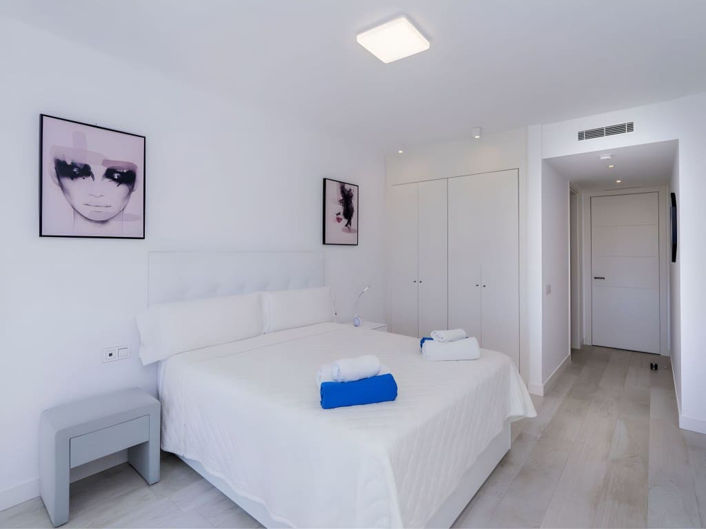 2 chambre Appartement à vendre à Casares avec piscine garage - 569 000 € (Ref: 8877533)