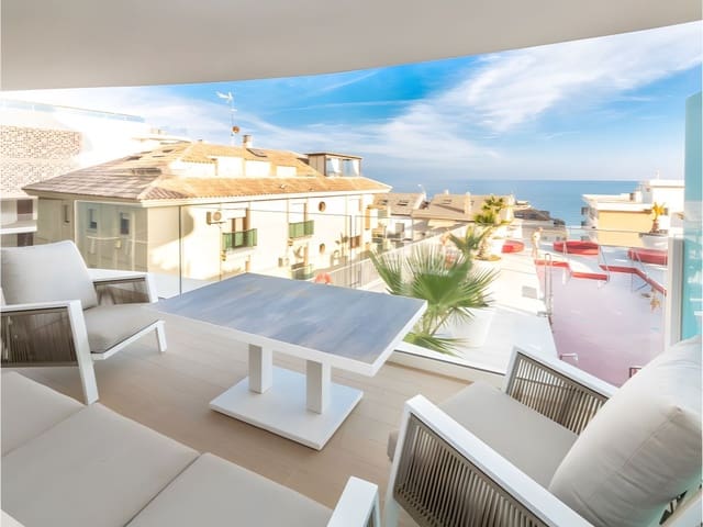 2 chambre Appartement à vendre à Carvajal, Fuengirola avec piscine garage - 650 000 € (Ref: 8881383)