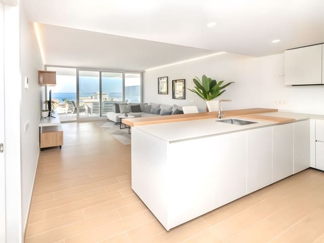 2 chambre Appartement à vendre à Carvajal, Fuengirola avec piscine garage - 650 000 € (Ref: 8881383)