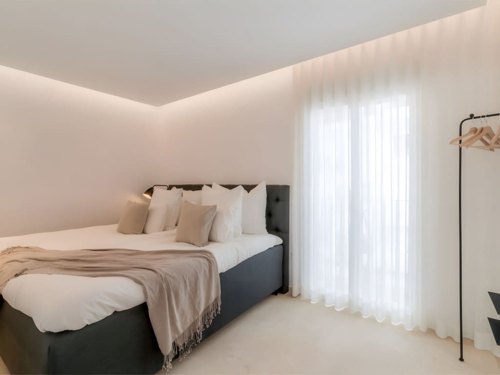 2 soveværelse Penthouse til salg i Puerto Banus med garage - € 1.395.000 (Ref: 8887804)