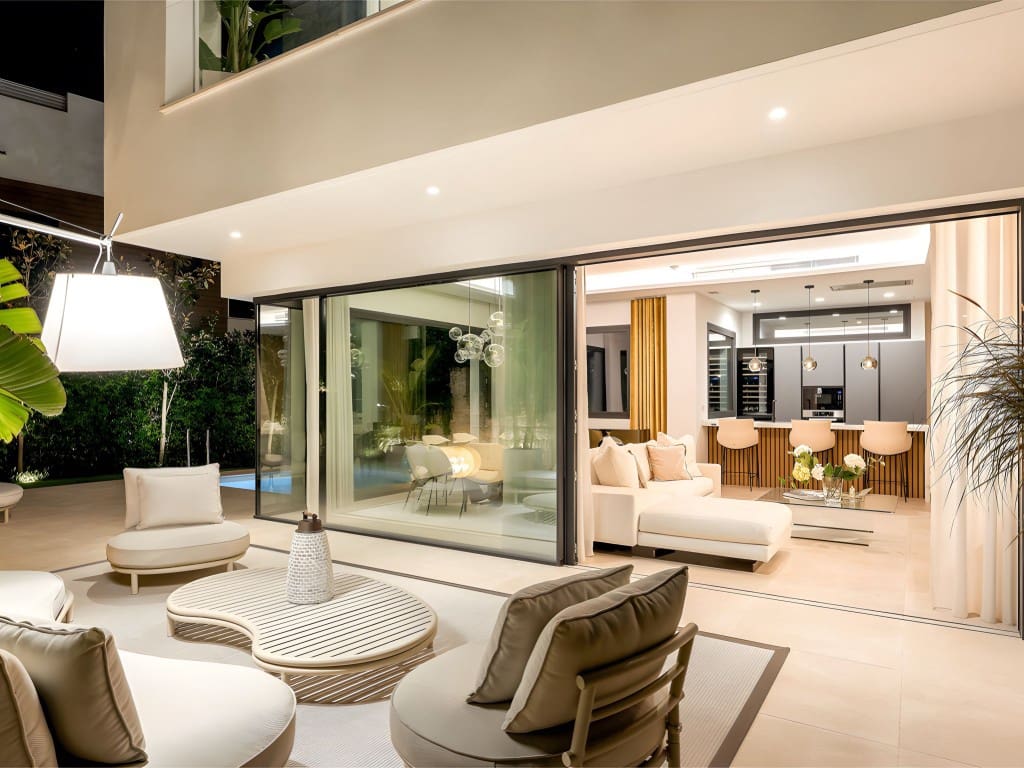 4 soverom Villa til salgs i Golden Mile med svømmebasseng - € 3 500 000 (Ref: 8899846)