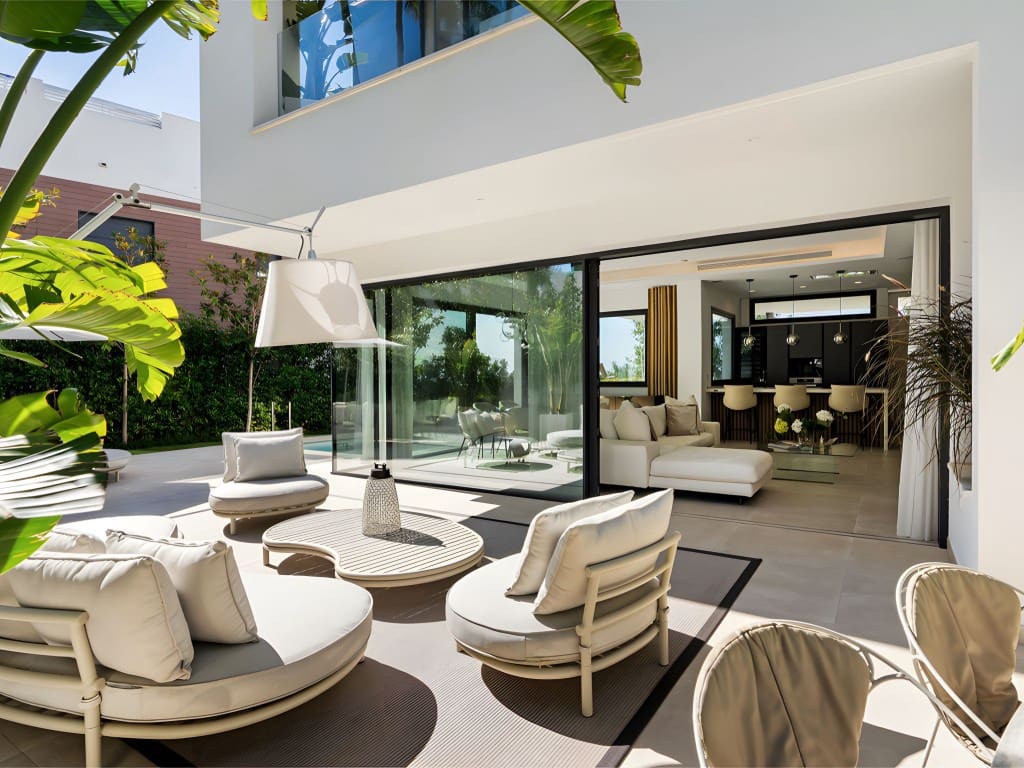 4 soverom Villa til salgs i Golden Mile med svømmebasseng - € 3 500 000 (Ref: 8899846)