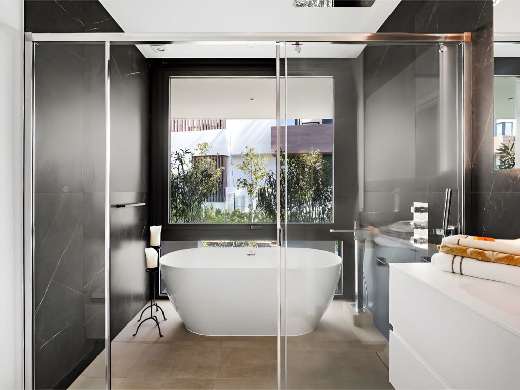 4 soverom Villa til salgs i Golden Mile med svømmebasseng - € 3 500 000 (Ref: 8899846)