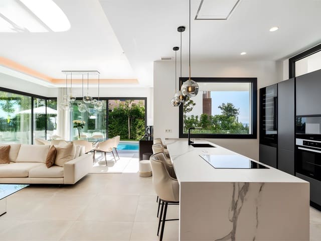 4 soverom Villa til salgs i Golden Mile, Marbella med svømmebasseng - € 3 500 000 (Ref: 8899846)