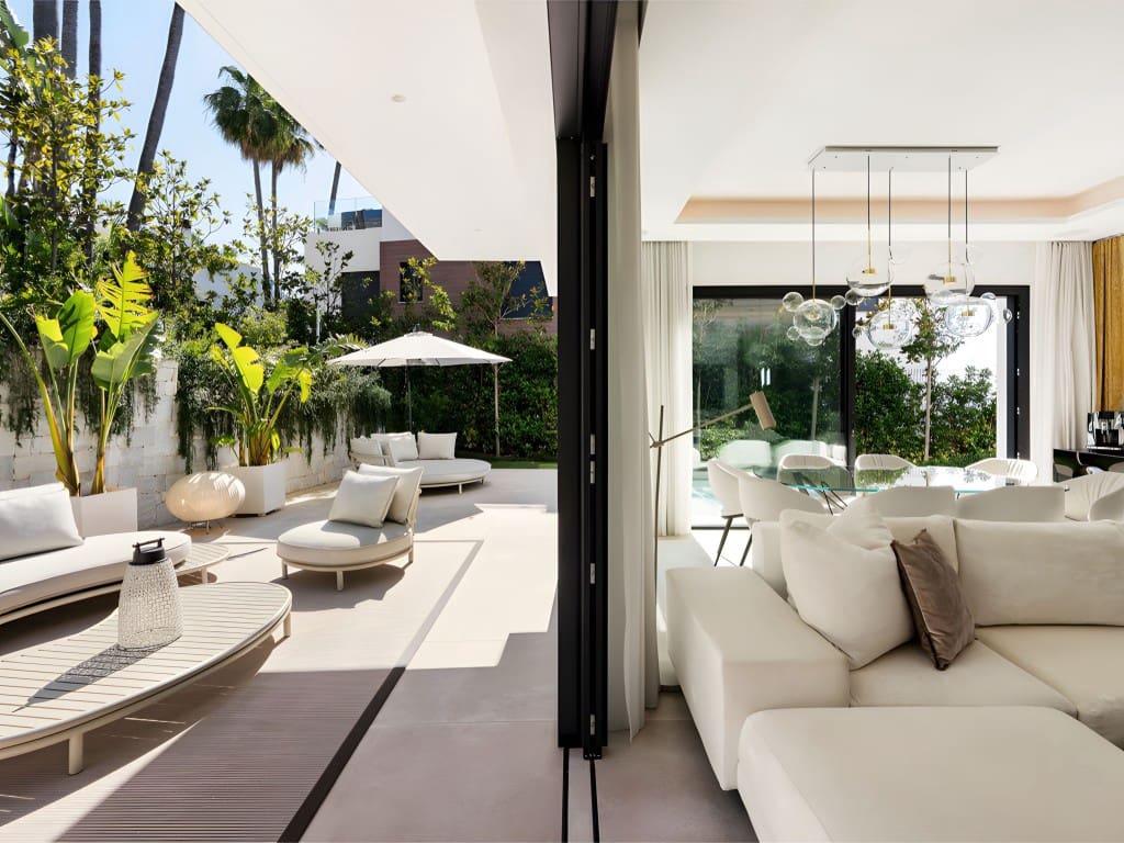 4 soverom Villa til salgs i Golden Mile med svømmebasseng - € 3 500 000 (Ref: 8899846)