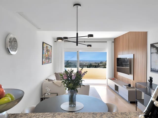 2 chambre Appartement à vendre à Elviria, Marbella avec piscine garage - 549 000 € (Ref: 8905226)