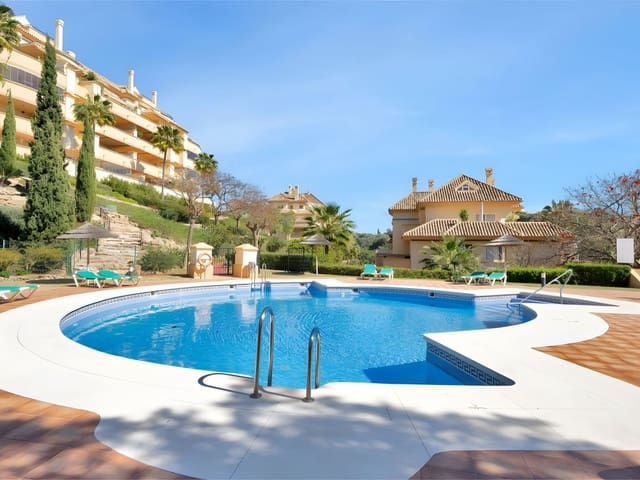 2 chambre Appartement à vendre à Elviria, Marbella avec piscine garage - 549 000 € (Ref: 8905226)