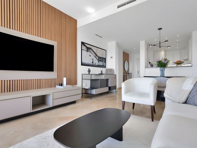 2 chambre Appartement à vendre à Elviria, Marbella avec piscine garage - 549 000 € (Ref: 8905226)