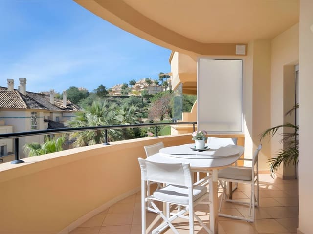 2 chambre Appartement à vendre à Elviria, Marbella avec piscine garage - 549 000 € (Ref: 8905226)