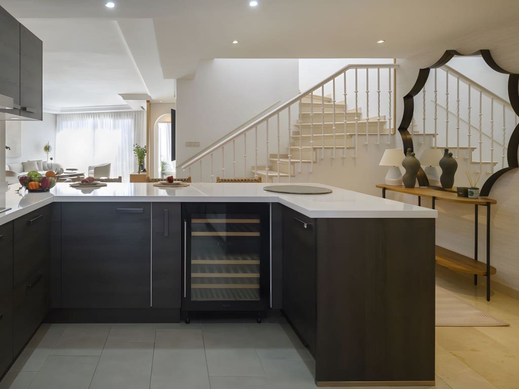 3 chambre Penthouse à vendre à New Golden Mile avec piscine garage - 1 795 000 € (Ref: 8921237)