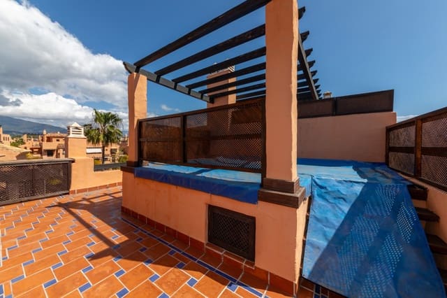 5 bedroom Penthouse for rent in New Golden Mile, Estepona with pool garage - € 3,000 (Ref: 8932067)