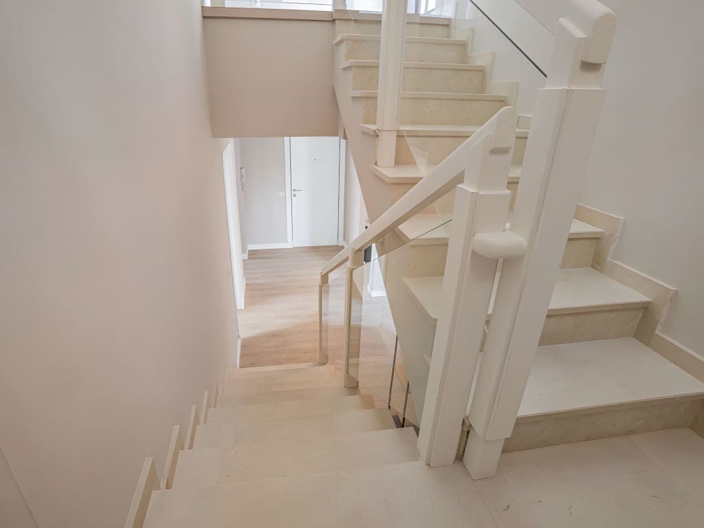 3 soveværelse Penthouse til salg i Benahavis med swimmingpool garage - € 440.000 (Ref: 8940363)