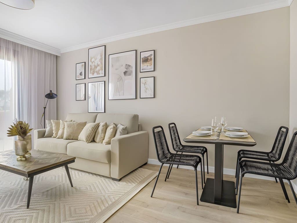 3 soveværelse Penthouse til salg i Benahavis med swimmingpool garage - € 440.000 (Ref: 8940363)