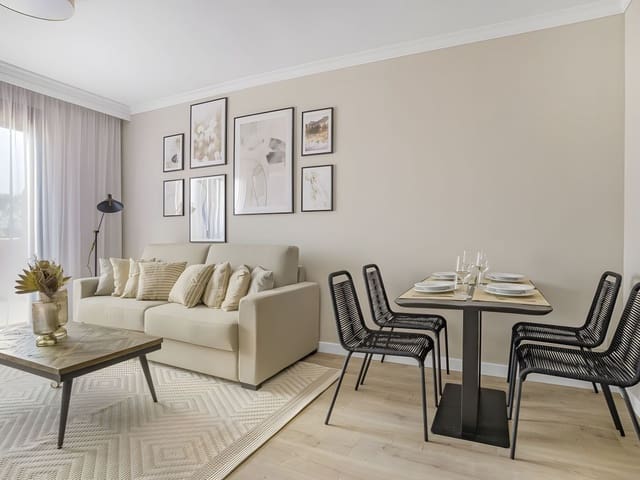 3 makuuhuone Kattohuoneisto myytävänä paikassa El Paraíso, Benahavís mukana uima-altaan 
autotalli - 440 000 € (Ref: 8940363)