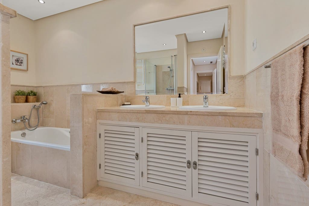 2 chambre Penthouse à vendre à La Mairena avec piscine garage - 395 000 € (Ref: 8942725)