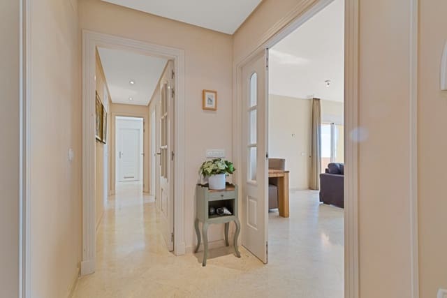 2 slaapkamer Penthouse te koop in La Mairena, Ojen met zwembad garage - € 395.000 (Ref: 8942725)