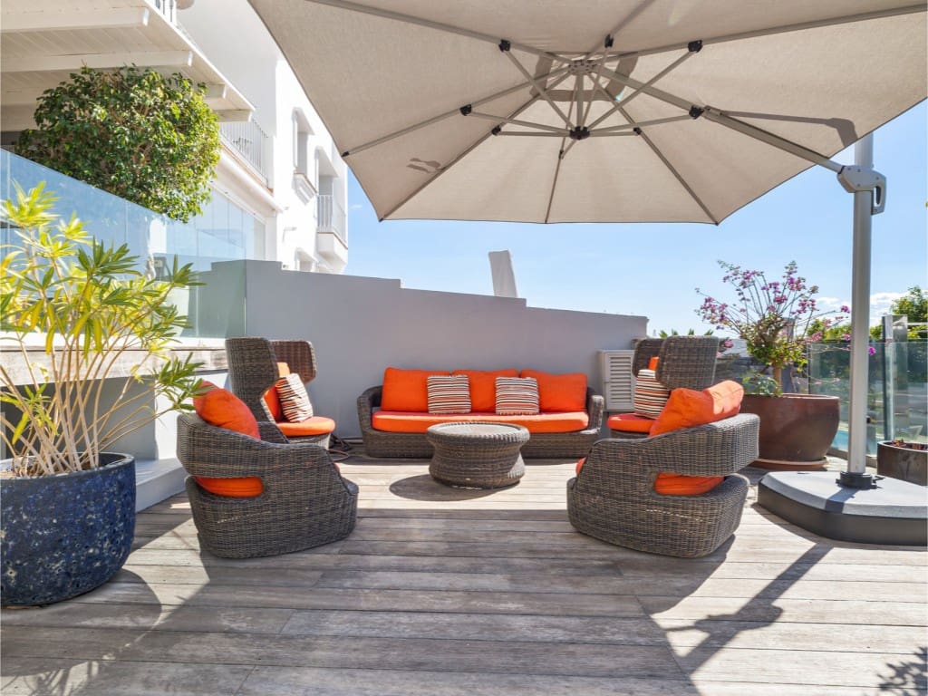 5 soveværelse Villa til salg i La Heredia med swimmingpool garage - € 1.095.000 (Ref: 8948603)