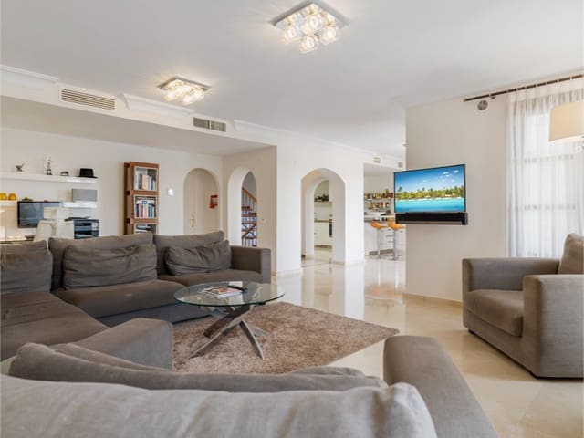 5 soveværelse Villa til salg i La Heredia, Benahavís med swimmingpool garage - € 1.095.000 (Ref: 8948603)