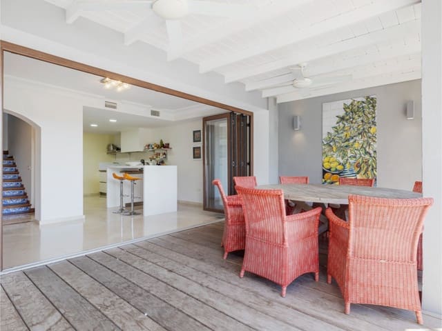 5 soveværelse Villa til salg i La Heredia, Benahavís med swimmingpool garage - € 1.095.000 (Ref: 8948603)