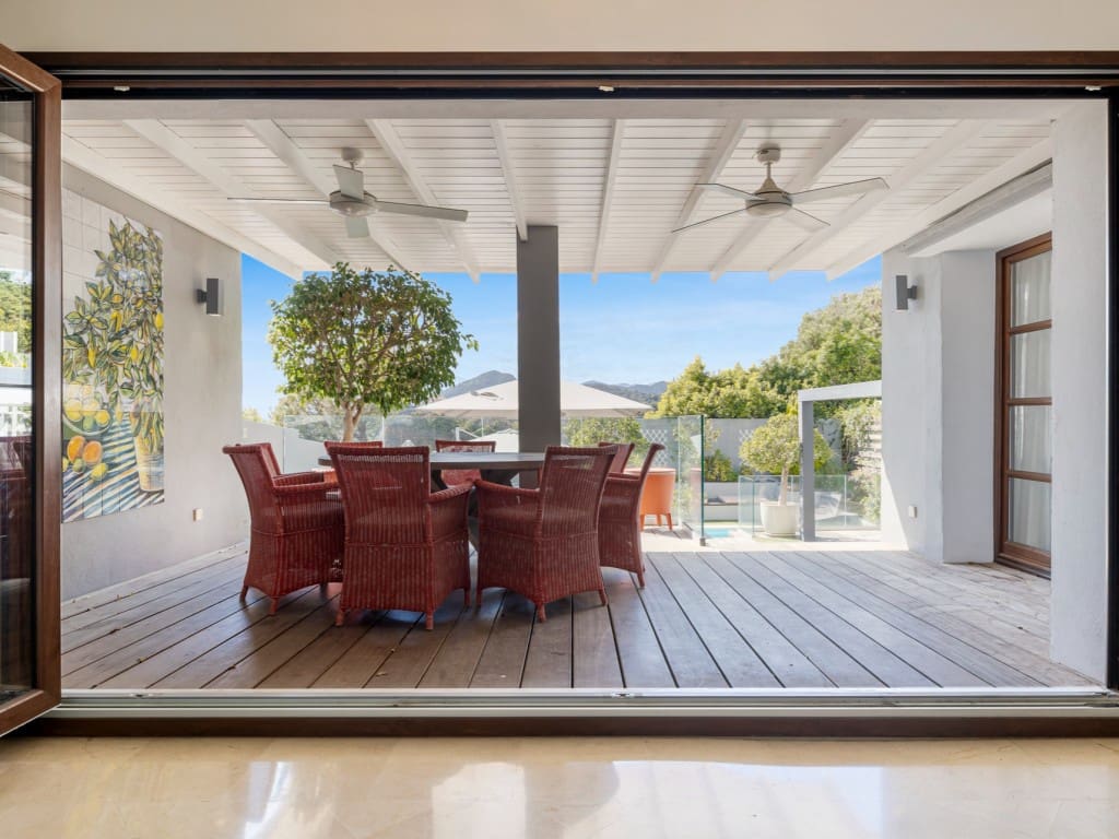 5 soveværelse Villa til salg i La Heredia med swimmingpool garage - € 1.095.000 (Ref: 8948603)