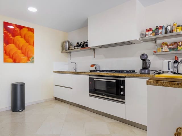 5 soveværelse Villa til salg i La Heredia, Benahavís med swimmingpool garage - € 1.095.000 (Ref: 8948603)