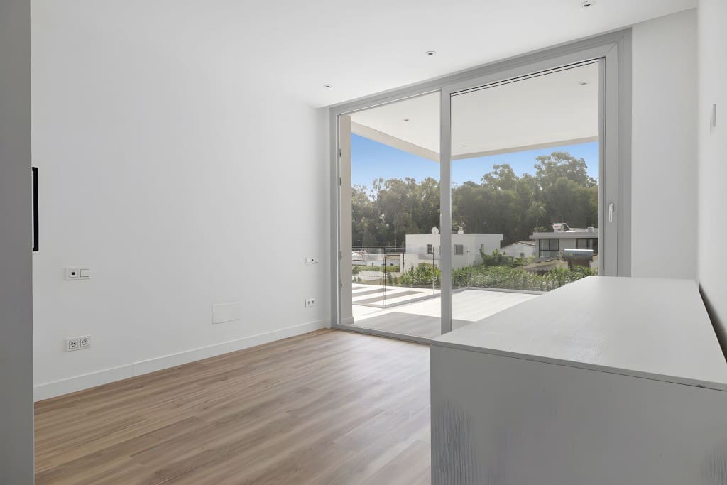 Chalet de 5 habitaciones en San Pedro de Alcantara en venta con piscina garaje - 2.950.000 € (Ref: 8951816)