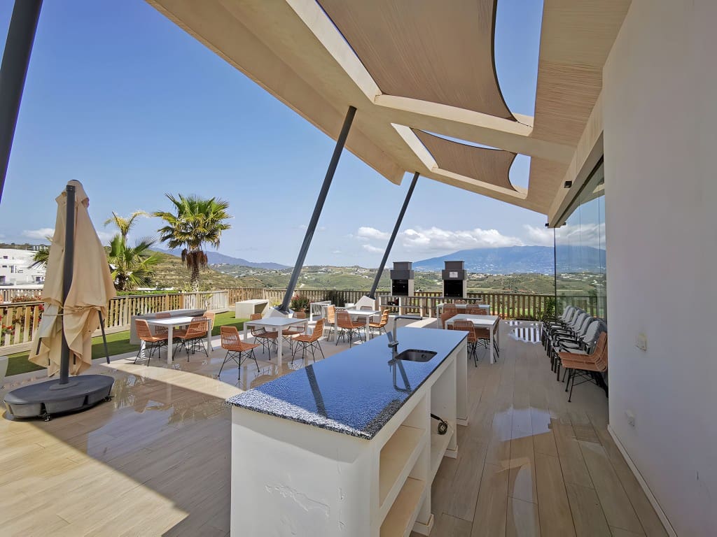 3 chambre Appartement à vendre à La Cala de Mijas avec piscine garage - 525 000 € (Ref: 8954136)