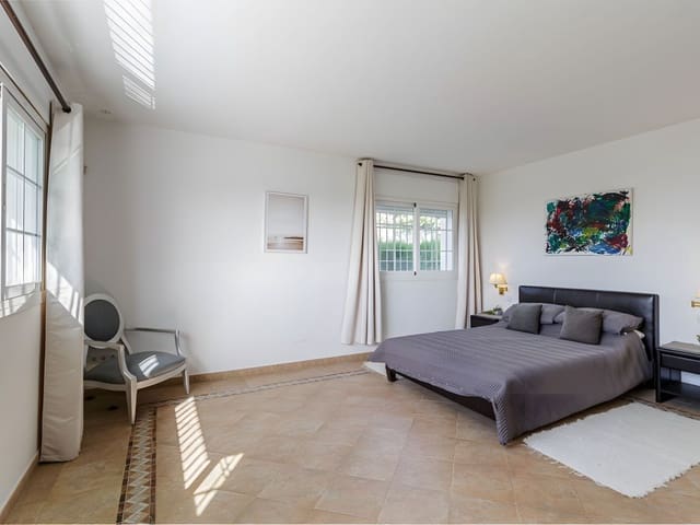 5 slaapkamer Villa te koop in Benahavís met zwembad garage - € 1.750.000 (Ref: 8960073)