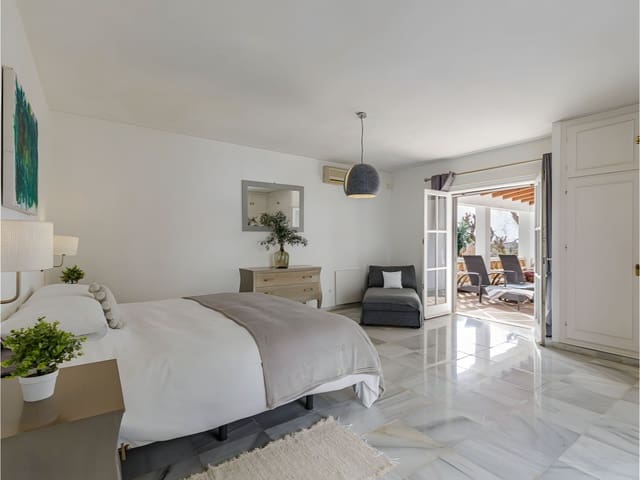 5 slaapkamer Villa te koop in Benahavís met zwembad garage - € 1.750.000 (Ref: 8960073)