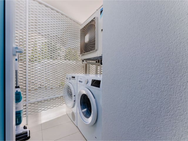 2 slaapkamer Appartement te koop in Benalmádena met zwembad garage - € 640.000 (Ref: 8981409)