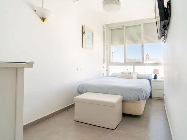 2 soverom Hus til salgs i Riviera del Sol, Mijas med svømmebasseng - € 460 000 (Ref: 8992027)