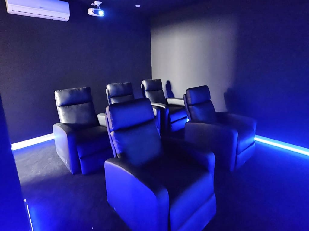 5 chambre Villa/Maison à vendre à La Cala de Mijas avec piscine garage - 1 590 000 € (Ref: 8998291)