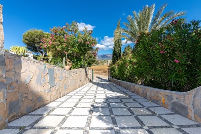 3 chambre Villa/Maison à vendre à Entrerrios, Mijas avec piscine garage - 950 000 € (Ref: 8998292)