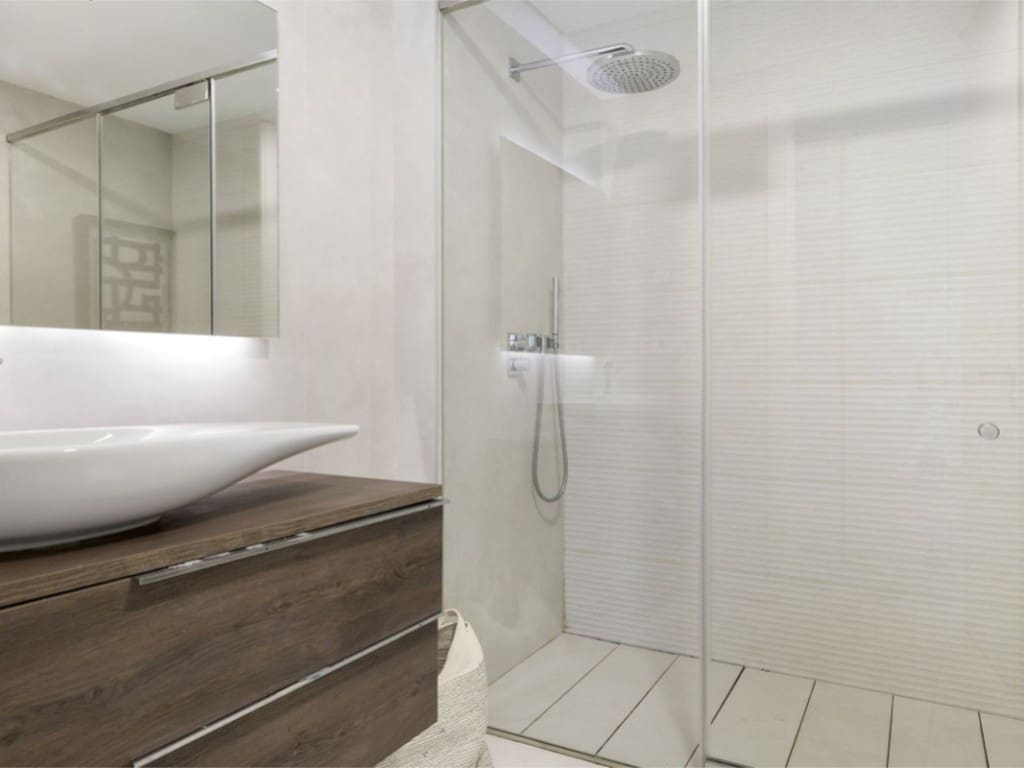 3 Zimmer Apartment zu verkaufen in Estepona mit Pool Garage - 1.145.000 € (Ref: 9002870)