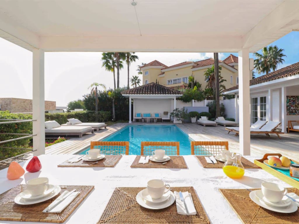 4 chambre Villa/Maison à vendre à Benahavis avec piscine garage - 1 975 000 € (Ref: 9004628)