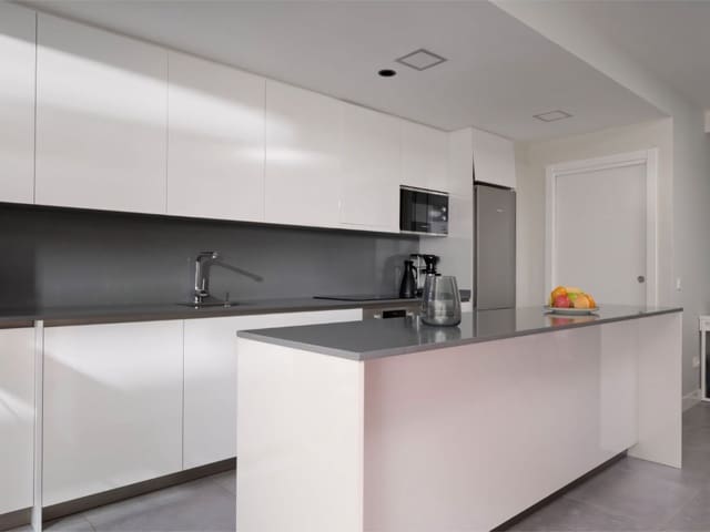 3 chambre Appartement à vendre à La Cala de Mijas, Mijas avec piscine garage - 649 000 € (Ref: 9008944)