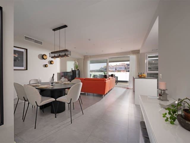 3 chambre Appartement à vendre à La Cala de Mijas, Mijas avec piscine garage - 649 000 € (Ref: 9008944)