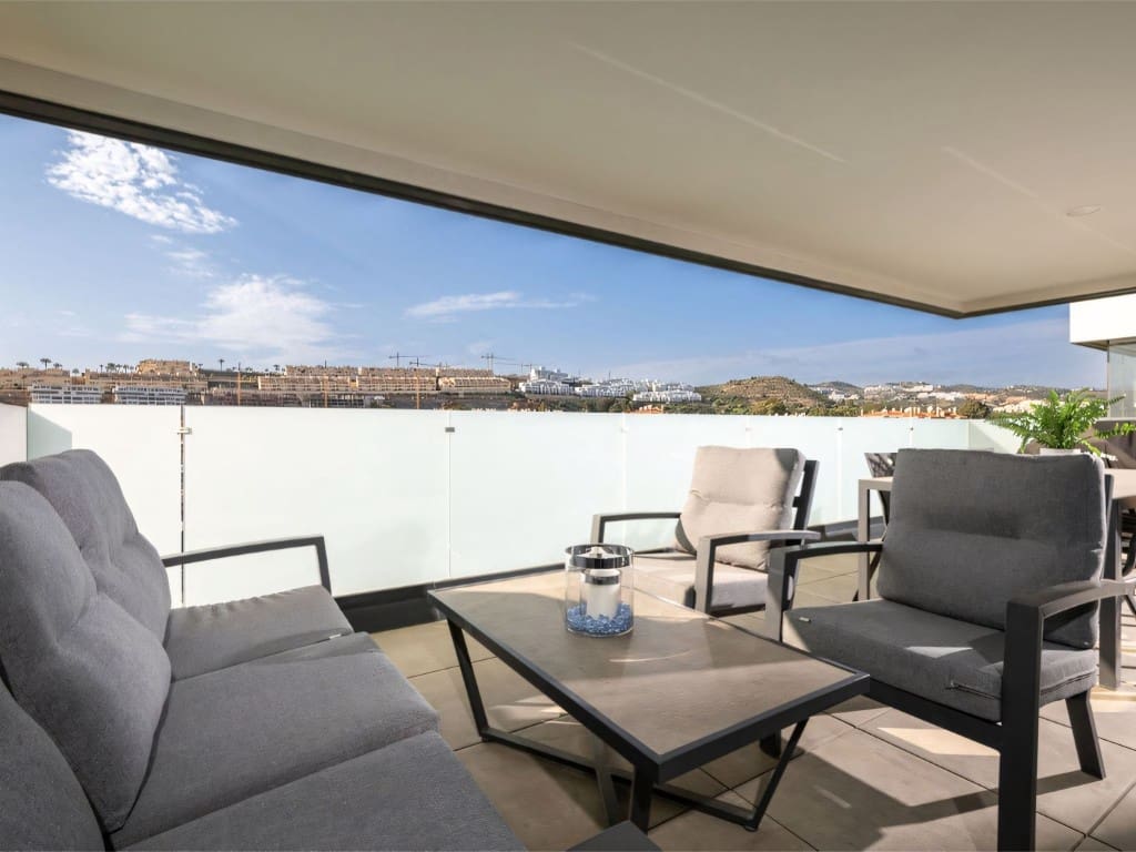 3 chambre Appartement à vendre à La Cala de Mijas avec piscine garage - 649 000 € (Ref: 9008944)