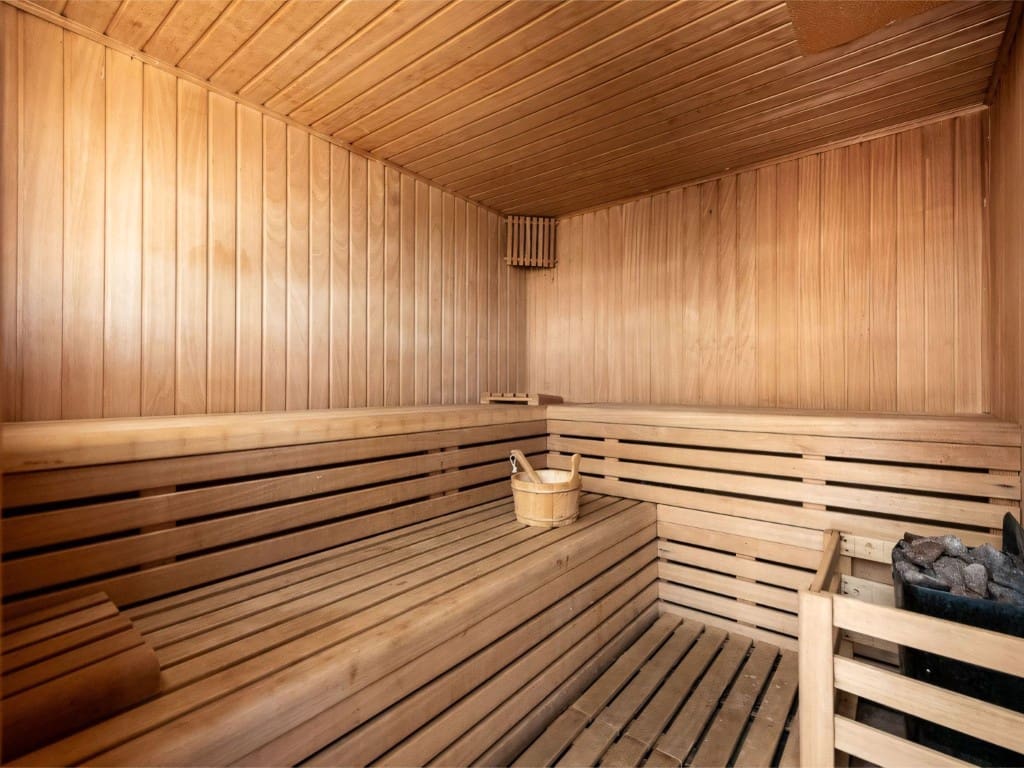 3 chambre Appartement à vendre à La Cala de Mijas avec piscine garage - 649 000 € (Ref: 9008944)