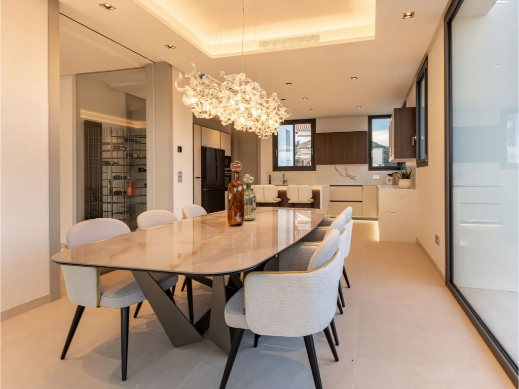 6 Zimmer Villa zu verkaufen in La Quinta mit Pool Garage - 4.695.000 € (Ref: 9012365)