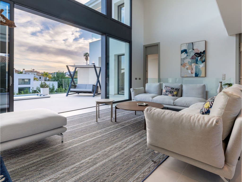 6 Zimmer Villa zu verkaufen in La Quinta mit Pool Garage - 4.695.000 € (Ref: 9012365)