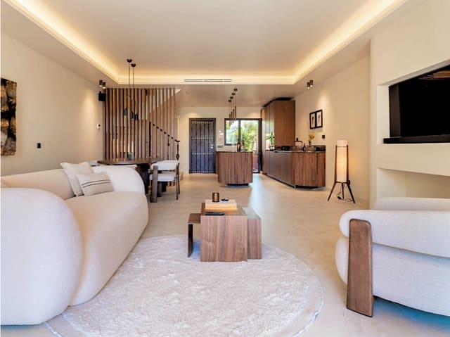 4 chambre Maison de Ville à vendre à Golden Mile, Marbella avec piscine garage - 1 995 000 € (Ref: 9012366)