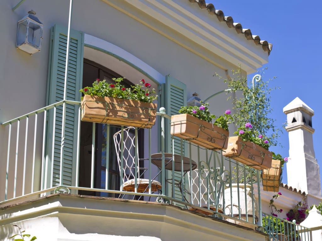 7 bedroom Villa for sale in Benahavis with pool garage - € 4,500,000 (Ref: 9023022)