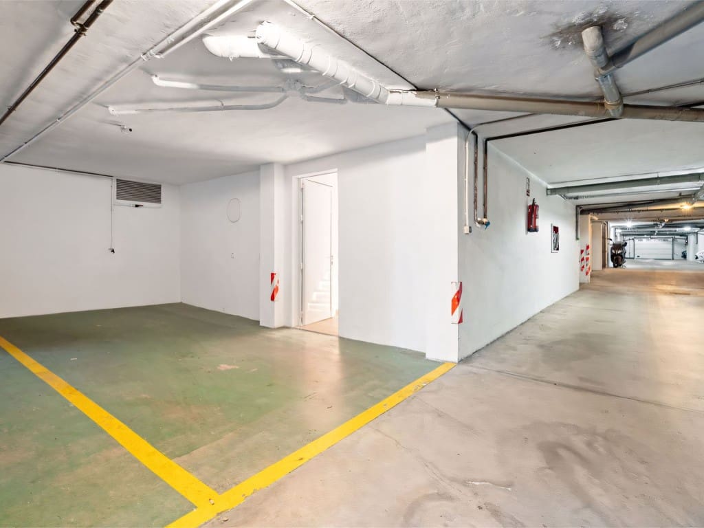 3 makuuhuone Omakotitalo myytävänä paikassa San Pedro de Alcantara mukana 
autotalli - 1 155 000 € (Ref: 9024498)