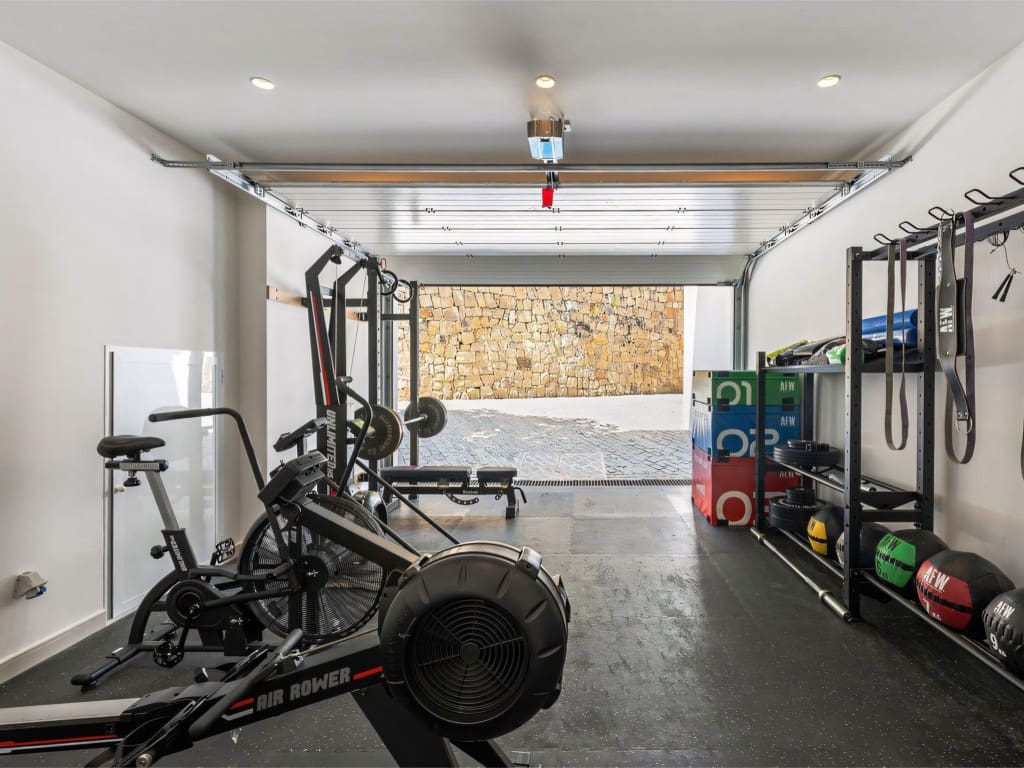 5 chambre Villa/Maison à vendre à La Quinta avec piscine garage - 3 495 000 € (Ref: 9026588)