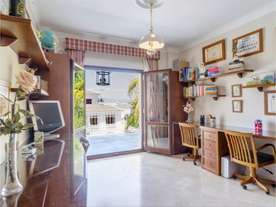 6 chambre Villa/Maison à vendre à Alhaurin el Grande avec piscine garage - 1 200 000 € (Ref: 9029230)